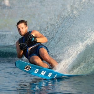 HO Omni Slalom Waterski In Action