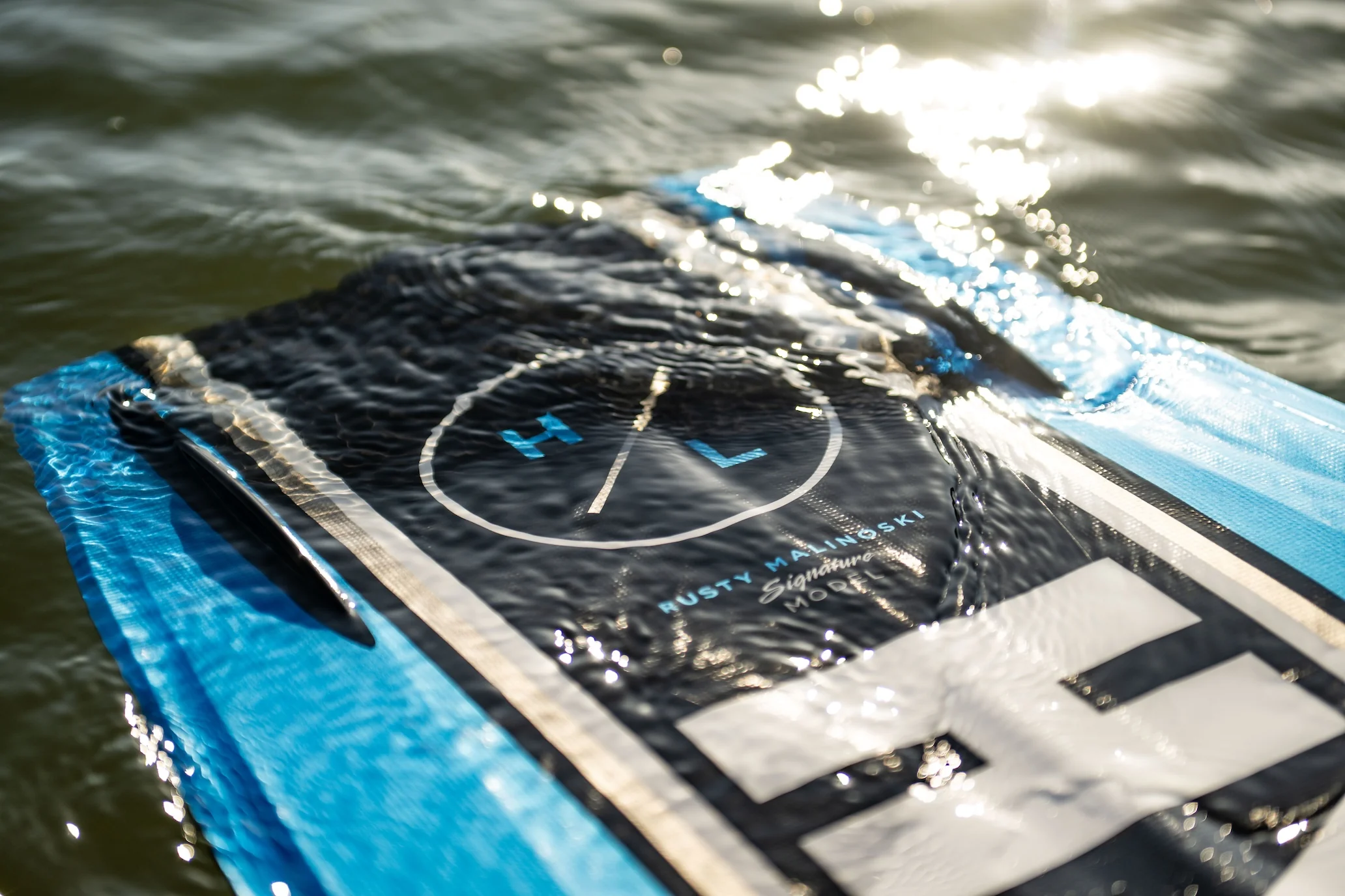 Hyperlite Kruzr Wakeboard Abstract